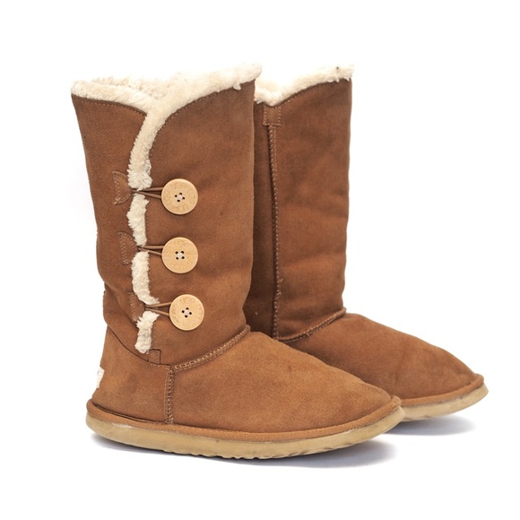 UGG Shoes - Ugg | boots with the fur 🎶